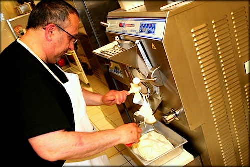 Senare kommer den långsamt ut...